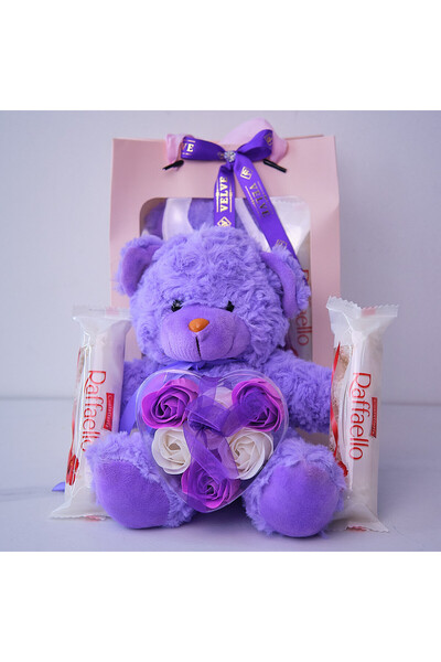 velve Set cadou Special Valentine, cu ursulet de plus, trandafiri din sapun si praline Raffaello. Mov