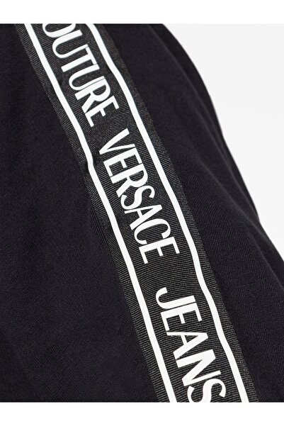 Versace Erkek Regular Fit Yuvarlak Yakalı Omzunda Logo Şerit Çizgili Uzun Kollu Siyah Sweatshirt 79GAIC02CF0