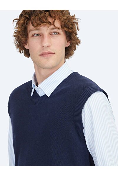 Kip Navy Blue Sweater