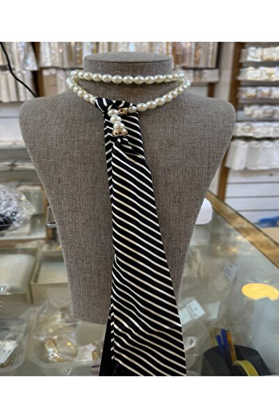 ndjewelry قلادة زيبا بيرل – أناقة الخطوط