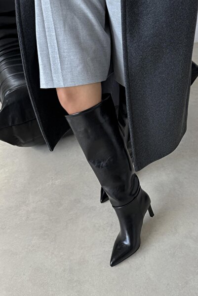 STRASWANS Nadia Kadın Kırışık Deri Çizme Siyah