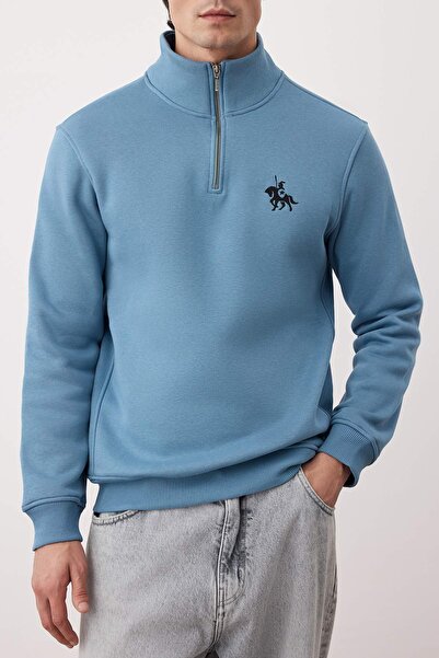 Trendyol Collection Blauer, normaler Schnitt, Stehkragen, Reißverschluss, Baumwolle, Pferde-Stickerei, Fleece-Innenseite, Sweatshirt TMNAW24SW00041