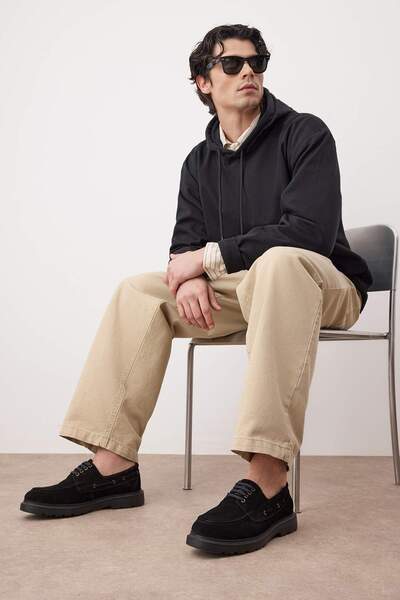 TRENDYOL SHOES Чорні чоловічі лофери з шнурівкою з натуральної шкіри TAKAW26LA00003