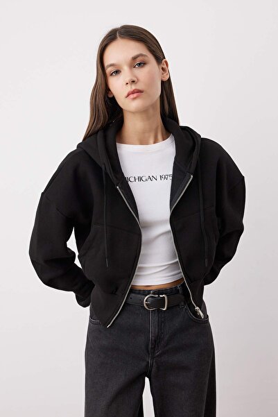 Trendyol Collection Черно Регулярно/Нормално Качулато Дебело Плетено Суитшърт с Полар TWOAW25SW00068