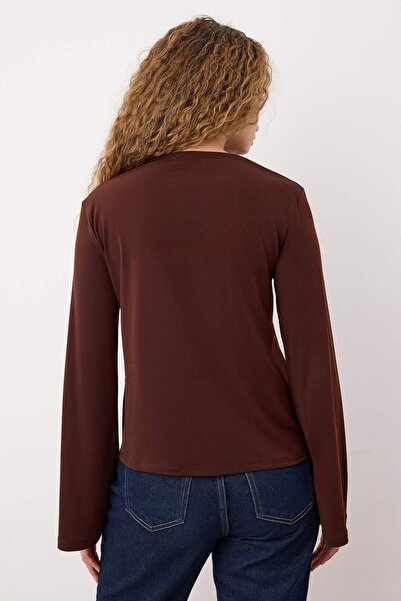 Trendyol Collection Καφέ Relaxed/Comfortable Fit Ισπανική ελαστική πλεκτή μπλούζα με μανίκια TWOAW25BZ00203