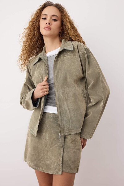 Trendyol Collection Beige Suede Look Flock Printed Regular Denim Jacket Twoaw26Ce00050