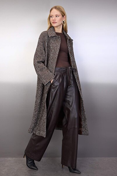 Trendyol Collection Brown Fur Detailed Houndstooth Mono Closure Oversize Long Cashmere Coat Twoaw26Kb00044