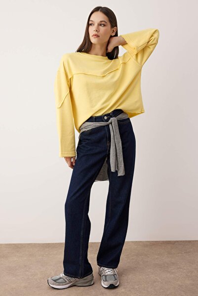 Trendyol Collection Light Yellow Thick Without Embroidery Spanish Sleeve Stitch Detail Relaxed Knitted Sweatshirt Twoaw26Sw00110