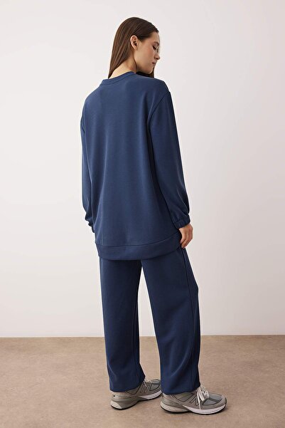 Trendyol Modest Πιο οικονομικά βιώσιμο σετ πλεκτών αθλητικών φορμών Navy Blue Special Fabric Care Collection TCTAW26EN00006