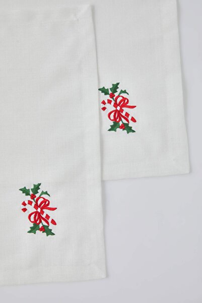 TRENDYOLMİLLA HOME 2-пакова новорічна серветка з вишивкою 40x40 см TPHAW26RUN00005