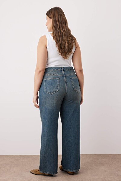 Trendyol Curve Udržitelnější džíny s efektem modrého vyblednutí, vintage styl, vysoký pas, široké nohavice TBBAW26CJ00048