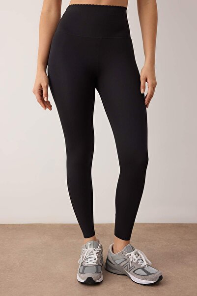 Trendyol Collection Black Matte Look Extra Shaping / Sculpting Sports Leggings Thmaw26Ty00019