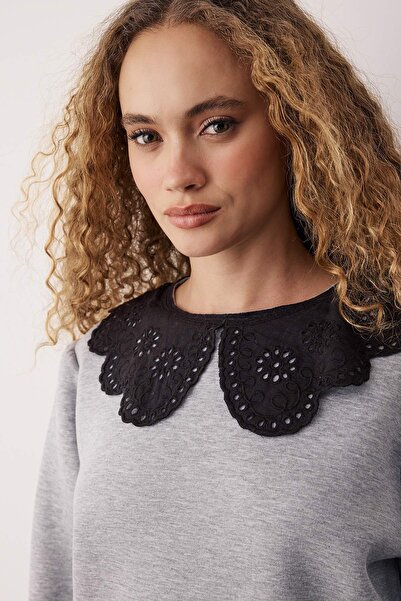 Trendyol Collection Πλεκτό φούτερ με λεπτομέρεια γκρι μελανζέ γιακά και χοντρό φλις εσωτερικά TWOAW26SW00143