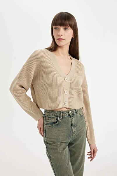 DeFacto Regular Fit V-Neck Basic Plain Buttoned Knitwear Cardigan (25 Wn)