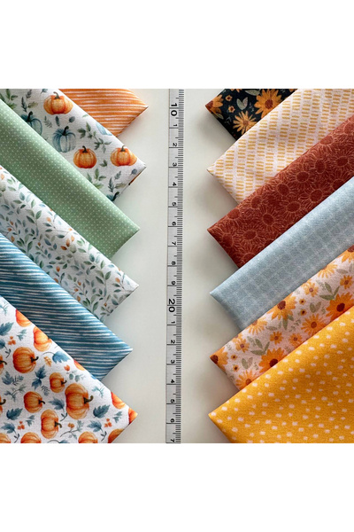 FabricMarket 100% Cotton Satin Patchwork Fabric Set – 60 Pieces 20X20 Cm, Autumn and Pumpkin Themed
