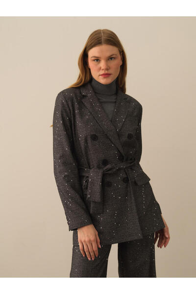 Xint Kadın Siyah Regular Fit Pullu Ceket