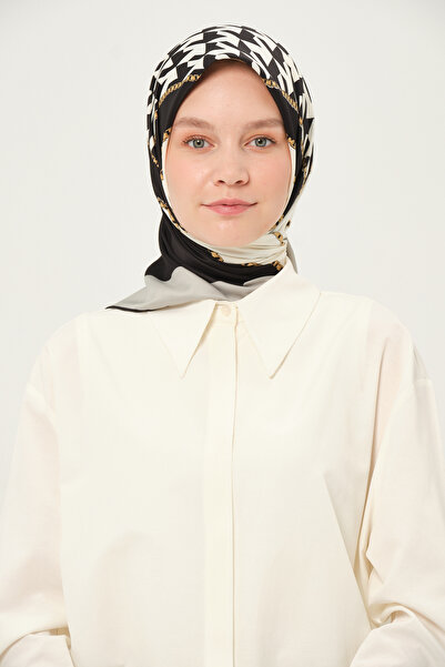 Madame Polo Κρέμα υφασμάτων με σχέδιο Twil 90x90 εκ. που δεν ολισθάει