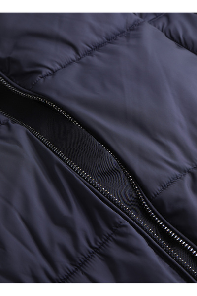 Calvin Klein Pánský kabát s límcem a tmavě modrým límcem K10K113472CHW