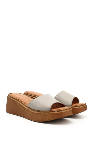 GÖNDERİ(R) Women / Girls Cream Filled Sole Genuine Leather Slippers