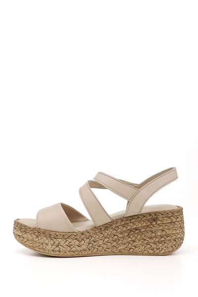 GÖNDERİ(R) Women's Beige Antique Velcro Strap Wedge Sole Genuine Leather Sandals