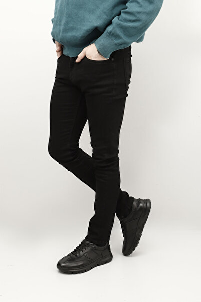 GÖNDERİ(R) Ανδρικό sneaker από γνήσιο δέρμα με μαύρο κορδόνι