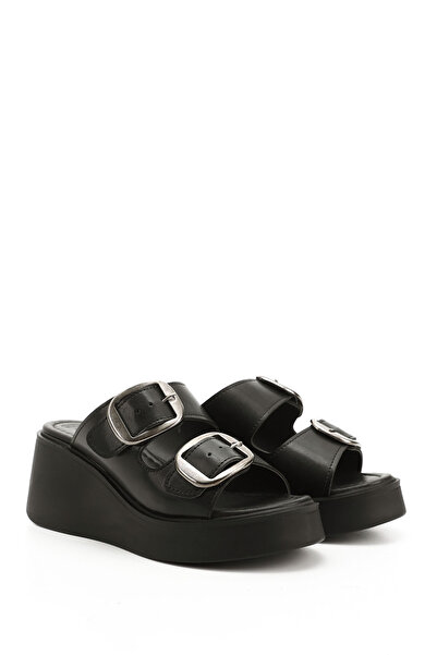 GÖNDERİ(R) Γυναικείες / Κορίτσια Μαύρες Παντόφλες με Πόρπη με τακούνι