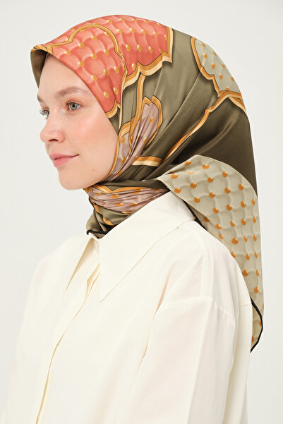 Madame Polo Eșarfă din raion Trend Multicolor, fără riduri, cu model 90x90 cm