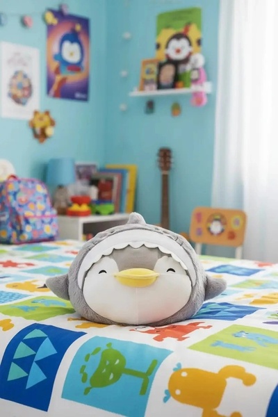 Miniso Okyanus Pengueni Serisi Şekilli Peluş Yastık (33CM) - Sevimli Gri Penman