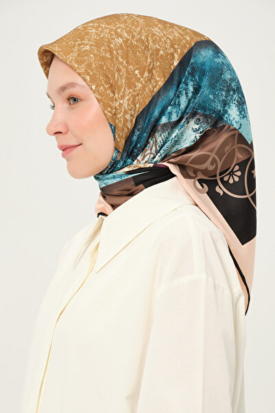 Madame Polo Trend Φουλάρι από ραγιόν πολύχρωμο με σχέδιο που δεν ζαρωνίζει 90x90 cm