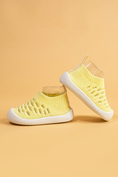 Mumenim Hobyo Unisex Kids & Baby Flexible, Non-Slip Orthopedic Sole Yellow First Step Shoes