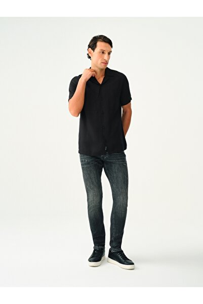 Loft Comfortable Cut Men's Shirt - Sleeves