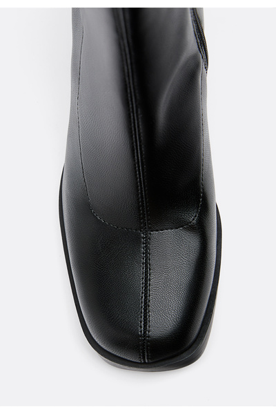 Stradivarius Kadın Siyah Kadın platform topuklu bot 19913670