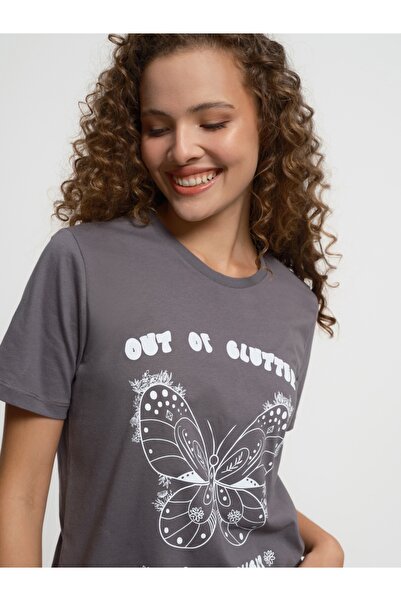 Loft Comfortable Cut Women's T-Shirt - K.Sleeve