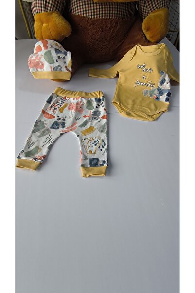 Miniworld Erkek-Kız Bebek Omuz Genişletmeli Çıtçıtlı Body Pijama Bere Takımı, %100 Pamuk , Modern Tasarım