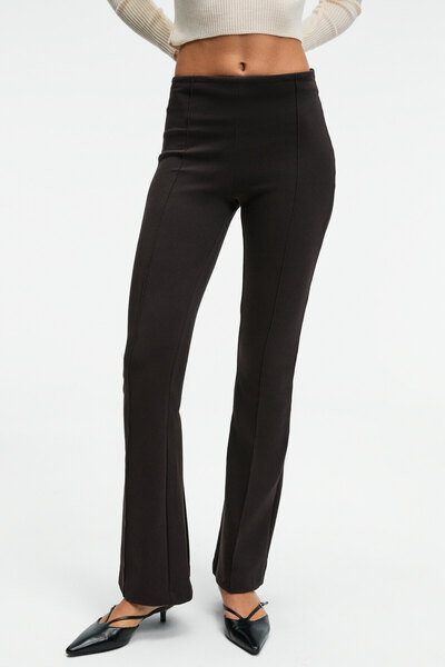 GRIMELANGE LYSAVINE Kadın Esnek Kumaşlı Slim Fit Koyu Kahverengi Pantolon