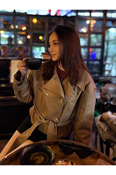 MODAGK Women's Double-Breasted Short Trench Coat Camel