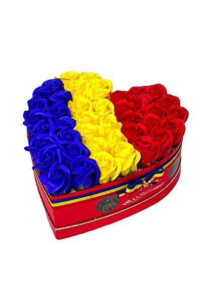 velve Aranjament floral Tricolor, in cutie rosie cu forma de inima, cu 43 tra...
