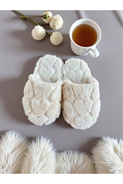 Bmp Terlik Peluş ekru kalpli çocuk ev terliği