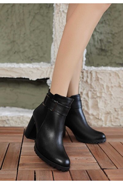 VİP SMR MODA أحذية نسائية مريحة للاستخدام اليومي، مقاومة للماء مع تفاصيل إكسسوارات جانبية