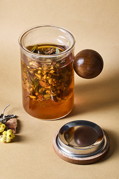 Perotti إبريق شاي زجاجي من البوروسيليكات سعة 500 مل مع مصفاة زجاجية وتفاصيل من خشب الأكاسيا