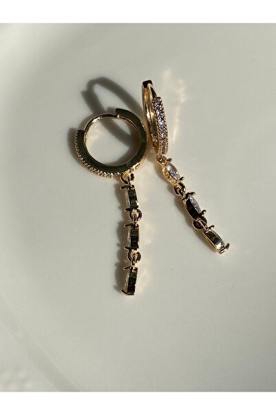 kurukafagift Küpe Halka Taşlı Sallantılı Gold Renk