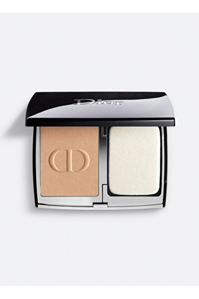 Dior Forever Natural Velvet Compact Fondöten 4N
