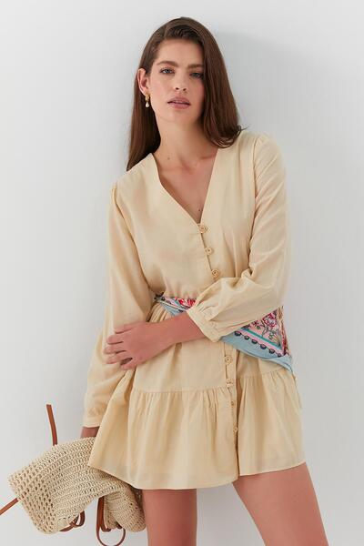 MARKALİSTE Μίνι φόρεμα με κουμπιά με ζώνη μπεζ