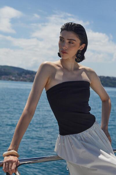 MARKALİSTE Без бретелей довга сукня біла