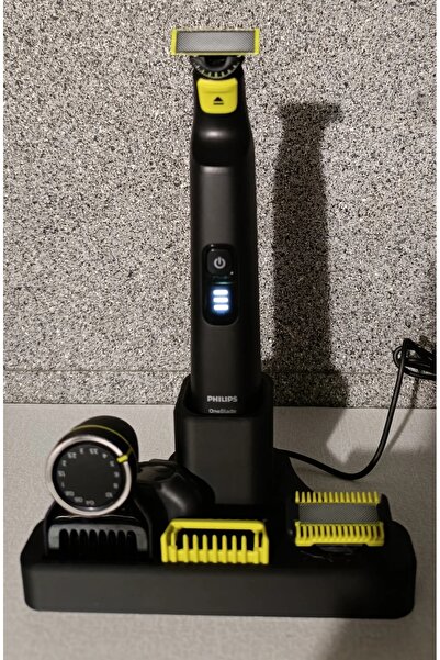 Filkorium3D OneBlade Pro İÇİN Uyumlu - Tıraş Makinesi Standı - Şarj İstasyonu - Tıraş Makinesi Düzenleyici