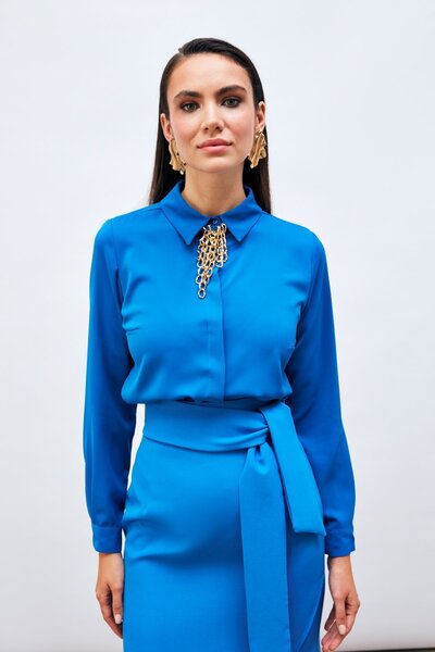 Sateen Plain Shirt with Chain Accessories - SAX BLUE