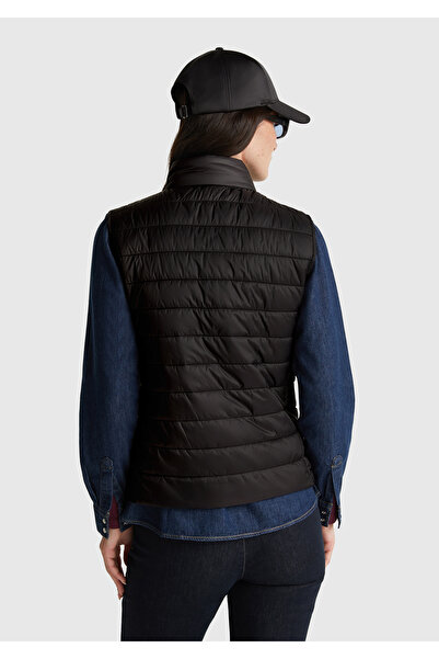 United Colors of Benetton Kadın Siyah Polyester Dolgulu Fermuarlı Slim Fit Pufa Yelek