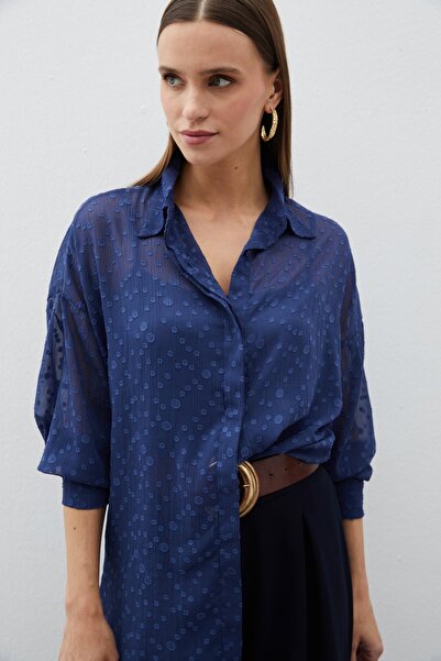 Sateen ТЕМНОСИНЯ Дълга риза с шарки