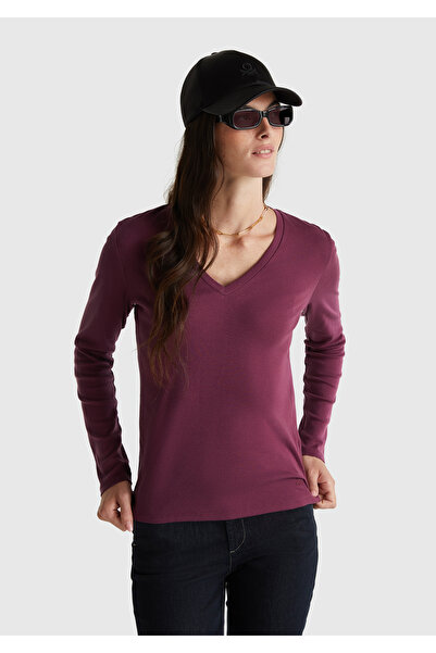 United Colors of Benetton Women's Plum Basic V-Neck Long Sleeve T-Shirt