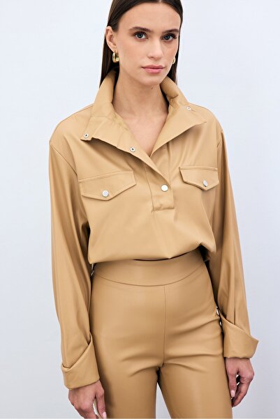 Sateen Δερμάτινη μπλούζα με κορδόνια - Μπεζ